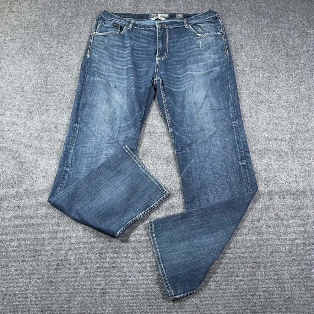 BKE Tyler Straight Leg Jeans Mens 38Rx Distressed Whisker Wash Blue